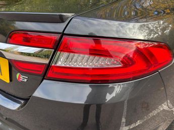 Jaguar XF 3.0d S V6 Premium Luxury Auto Euro 5 (s/s) 4dr