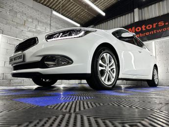 Kia Ceed 1.6 CRDi 2 Sportswagon 5dr Diesel Auto Euro 5 (126 bhp)