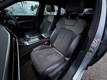 Audi A6 Avant 2.0 TFSI 40 Black Edition Estate 5dr Petrol S Tronic Euro 6 (s/s