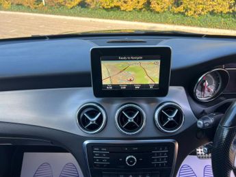 Mercedes-Benz CLA Class 2.1 CLA200d AMG Sport Coupe 4dr Diesel 7G-DCT Euro 6 (s/s) (136 