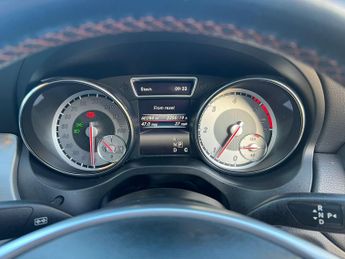 Mercedes-Benz CLA Class 2.1 CLA200d AMG Sport Coupe 4dr Diesel 7G-DCT Euro 6 (s/s) (136 