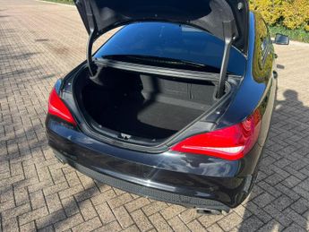 Mercedes-Benz CLA Class 2.1 CLA200d AMG Sport Coupe 4dr Diesel 7G-DCT Euro 6 (s/s) (136