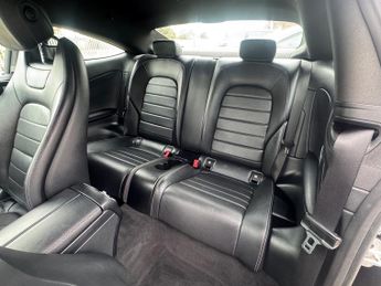 Mercedes-Benz C Class 2.1 C220d AMG Line Coupe 2dr Diesel G-Tronic+ Euro 6 (s/s) (170 