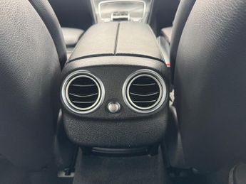 Mercedes-Benz C Class 2.1 C220d AMG Line Coupe 2dr Diesel G-Tronic+ Euro 6 (s/s) (170 