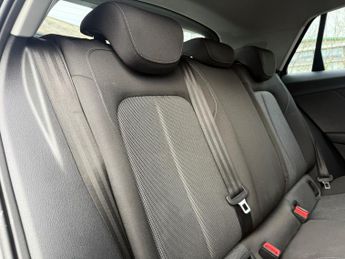 Audi Q2 1.0 TFSI 30 Sport SUV 5dr Petrol S Tronic Euro 6 (s/s) (116 ps)