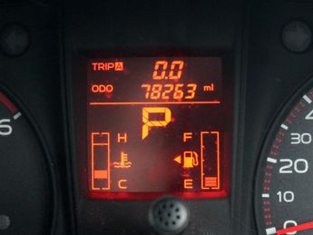 Isuzu D-MAX 2.5 TD Eiger Pickup 4dr Diesel Automatic 4x4 (194 g/km, 161 bhp)