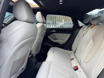 Audi S3 2.0 TFSI Saloon 4dr Petrol S Tronic quattro Euro 6 (s/s) (300 ps