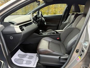 Toyota C-HR 1.8 VVT-h Excel SUV 5dr Petrol Hybrid CVT Euro 6 (s/s) (122 ps)