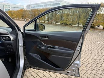 Toyota C-HR 1.8 VVT-h Excel SUV 5dr Petrol Hybrid CVT Euro 6 (s/s) (122 ps)