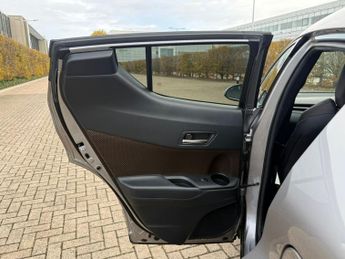 Toyota C-HR 1.8 VVT-h Excel SUV 5dr Petrol Hybrid CVT Euro 6 (s/s) (122 ps)
