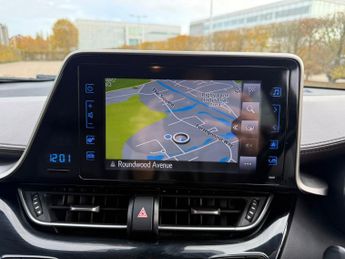 Toyota C-HR 1.8 VVT-h Excel SUV 5dr Petrol Hybrid CVT Euro 6 (s/s) (122 ps)