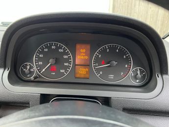 Mercedes-Benz A Class 1.5 A150 Avantgarde SE Hatchback 5dr Petrol Manual (148 g/km, 95