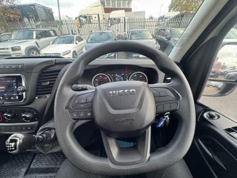 Iveco Daily 2.3D HPI 14V 35S 3450 Chassis Cab 2dr Diesel HiMatic LWB Euro 6 