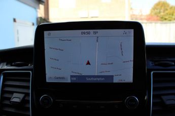 Ford Transit Custom 2.0 320 EcoBlue Limited Crew Van Double Cab 5dr Diesel Auto 6 SE