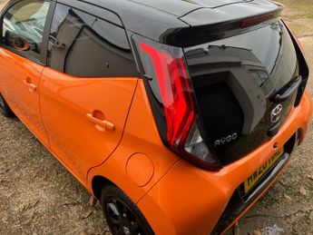 Toyota Aygo X-Cite 1.0 VVT-i 5 Dr Petrol Euro 6 (71 ps) X-Shift Auto