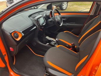 Toyota Aygo X-Cite 1.0 VVT-i 5 Dr Petrol Euro 6 (71 ps) X-Shift Auto