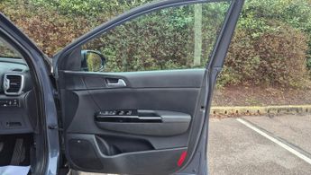 Kia Sportage 2.0 CRDi KX-3 SUV 5dr Diesel Auto AWD Euro 6 (134 bhp)