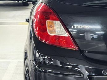 Vauxhall Corsa 1.4 16V SE Hatchback 5dr Petrol Auto Euro 5 (100 ps)