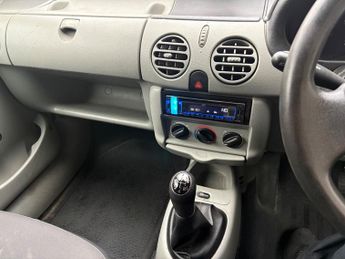 Renault Kangoo 1.5 TD dCi SL19 70 Panel Van 3dr Diesel Manual (GRP) (147 g/km, 