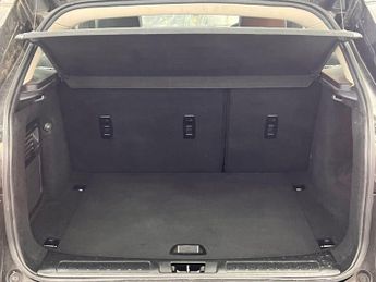 Land Rover Range Rover Evoque 2.2 SD4 Pure Auto 4WD Euro 5 (s/s) 5dr