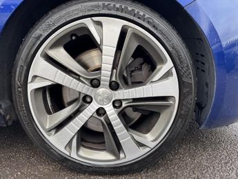 Peugeot 308 2.0 BlueHDi GT Hatchback 5dr Diesel EAT Euro 6 (s/s) (180 ps)