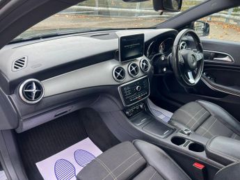 Mercedes-Benz CLA Class 2.1 CLA220d Sport Coupe 4dr Diesel 7G-DCT Euro 6 (s/s) (177 ps)