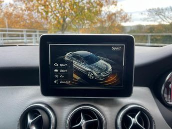 Mercedes-Benz CLA Class 2.1 CLA220d Sport Coupe 4dr Diesel 7G-DCT Euro 6 (s/s) (177 ps)