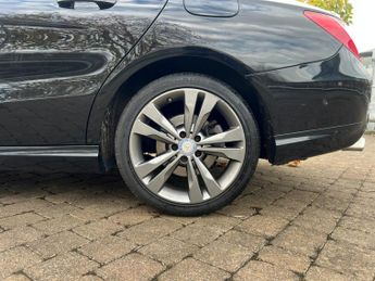 Mercedes-Benz CLA Class 2.1 CLA220d Sport Coupe 4dr Diesel 7G-DCT Euro 6 (s/s) (177 ps)