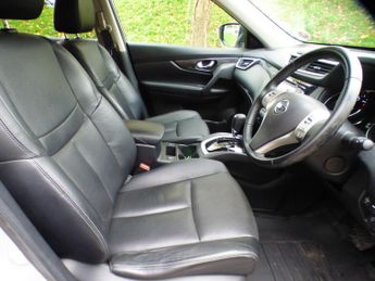 Nissan X-Trail 1.6 dCi Tekna SUV 5dr Diesel XTRON Euro 5 (s/s) (130 ps)