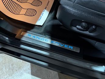 Land Rover Range Rover Evoque 2.0 TD4 HSE Dynamic SUV 5dr Diesel Auto 4WD Euro 6 (s/s) (180 ps