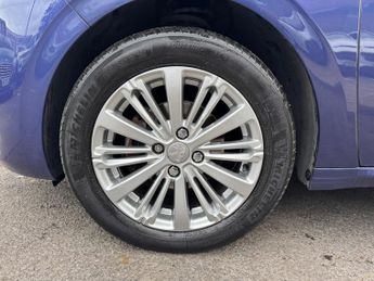 Peugeot 208 1.2 PureTech Allure Hatchback 5dr Petrol EAT Euro 6 (s/s) (110 p