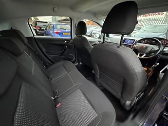 Peugeot 208 1.2 PureTech Allure Hatchback 5dr Petrol EAT Euro 6 (s/s) (110 p