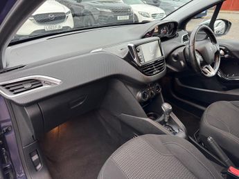 Peugeot 208 1.2 PureTech Allure Hatchback 5dr Petrol EAT Euro 6 (s/s) (110 p