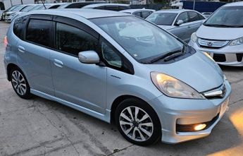 Honda Fit hybrid - RS sports version - 1.5l - automatic - ulez pass - free