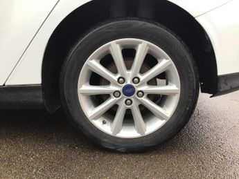 Ford Focus 1.5 TDCi Titanium Hatchback 5dr Diesel Manual Euro 6 (s/s) (120 