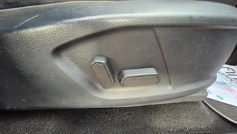 Ford Ranger 2.0 EcoBlue Wildtrak Pickup Double Cab 4dr Diesel Auto 4WD Euro 