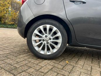 Vauxhall Corsa 1.4i ecoFLEX SE Hatchback 5dr Petrol Manual Euro 6 (90 ps)
