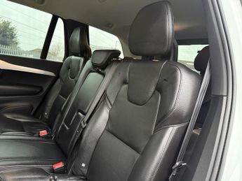 Volvo XC90 2.0 D5 PowerPulse Momentum Pro SUV 5dr Diesel Auto 4WD Euro 6 (s