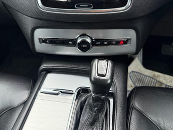 Volvo XC90 2.0 D5 PowerPulse Momentum Pro SUV 5dr Diesel Auto 4WD Euro 6 (s