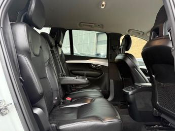 Volvo XC90 2.0 D5 PowerPulse Momentum Pro SUV 5dr Diesel Auto 4WD Euro 6 (s