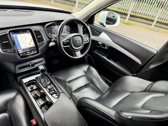 Volvo XC90 2.0 D5 PowerPulse Momentum Pro SUV 5dr Diesel Auto 4WD Euro 6 (s