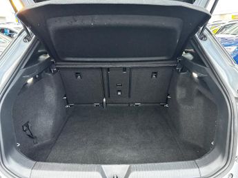 Volkswagen ID.4 Pro Performance 77kWh Life SUV Electric Auto (204 ps) 5dr