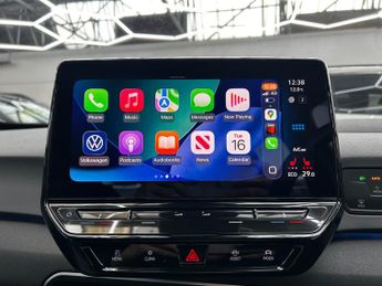 Volkswagen ID.3 Pro Performance 58kWh Life Hatchback Electric Auto (204 ps) 5dr
