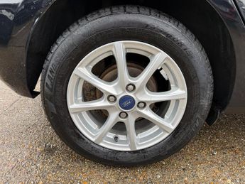 Ford Fiesta 1.0T EcoBoost Zetec Hatchback 5dr Petrol Auto Euro 6 (s/s) (100 