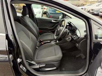 Ford Fiesta 1.0T EcoBoost Zetec Hatchback 5dr Petrol Auto Euro 6 (s/s) (100 