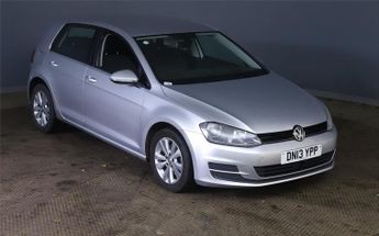 Volkswagen Golf 1.6 TDI BlueMotion Tech SE Hatchback 5dr Diesel DSG Euro 5 (s/s)