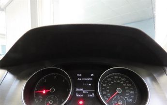 Volkswagen Golf 1.6 TDI BlueMotion Tech SE Hatchback 5dr Diesel DSG Euro 5 (s/s)