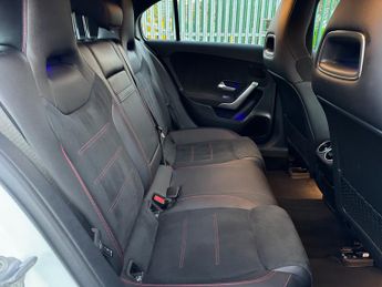 Mercedes-Benz A Class 1.5 A180d AMG Line (Premium) Hatchback 5dr Diesel 7G-DCT Euro 6 