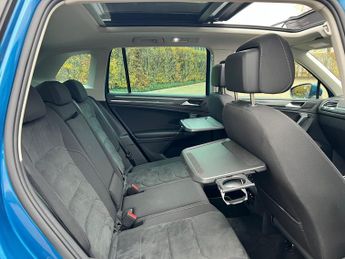 Volkswagen Tiguan 2.0 TSI SEL SUV 5dr Petrol DSG 4Motion Euro 6 (s/s) (180 ps)