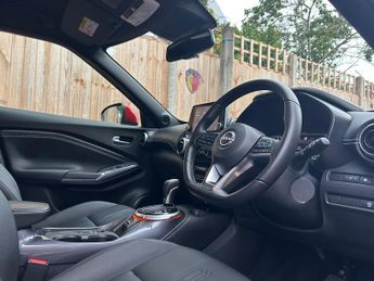 Nissan Juke 1.0 DIG-T Tekna SUV 5dr Petrol DCT Auto Euro 6 (s/s) (117 ps)